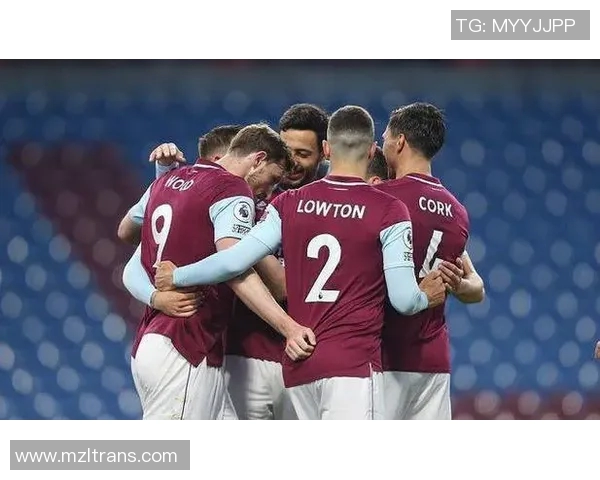 伯恩矛与伯恩利的激烈对决谁能在赛场上笑到最后