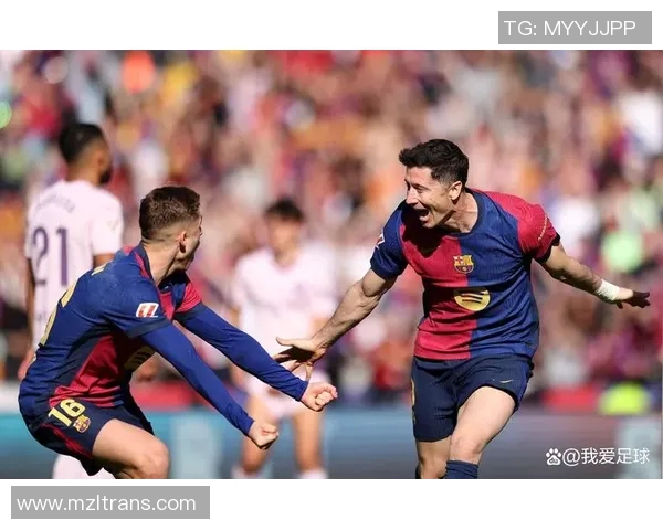 莱万的传奇之路：从天才少年到足坛巨星的成长历程与辉煌成就