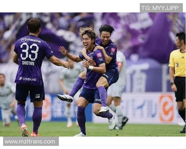 墨尔本胜仗与广岛三箭的精彩对决解析与赛后点评