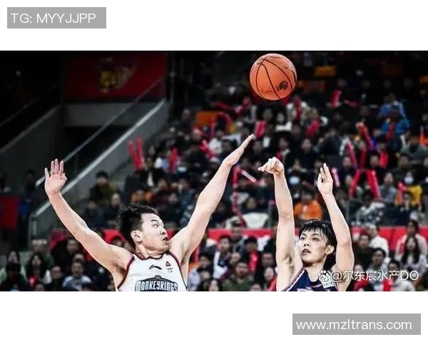 CBA四川队与南京队激战正酣谁能在赛场上笑到最后